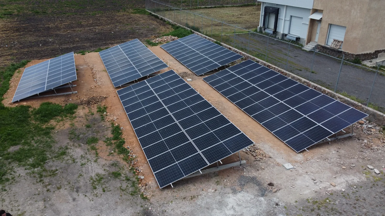 Proyecto FLOHER — instalación fotovoltaica de Sinergic